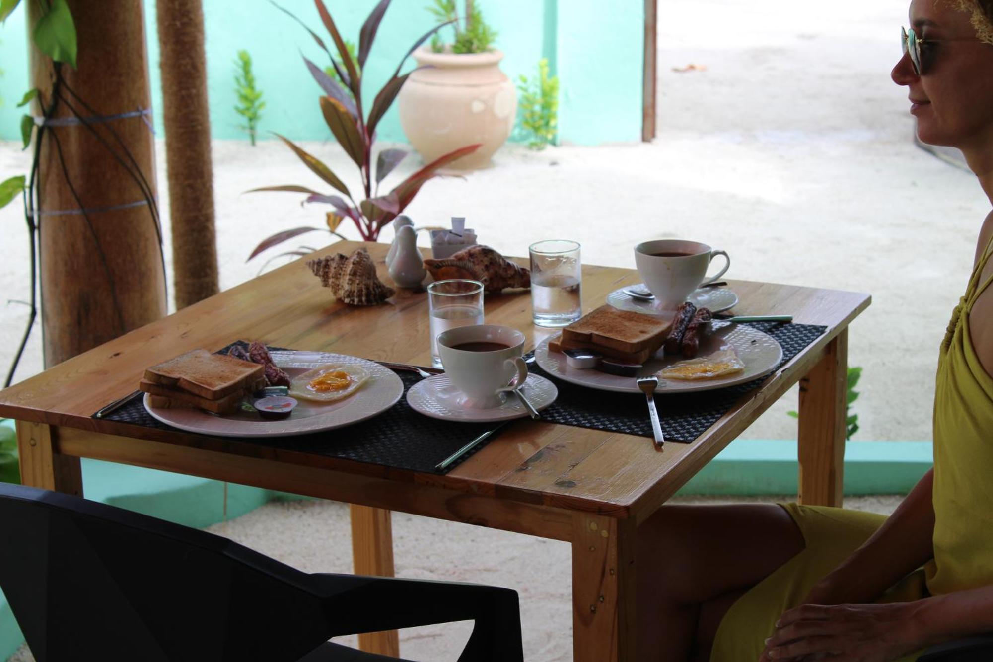 Mamello Beach Club Maldives Feridhoo Εξωτερικό φωτογραφία