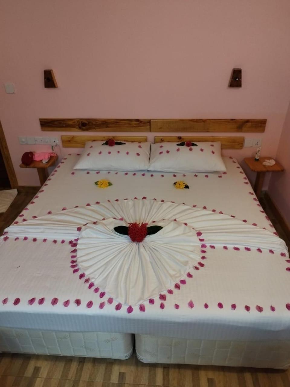 Mamello Beach Club Maldives Feridhoo Εξωτερικό φωτογραφία
